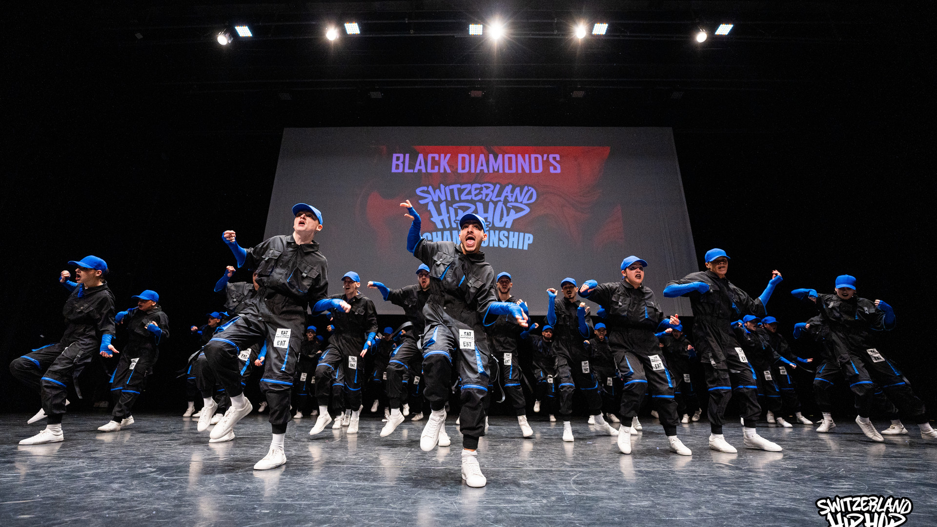 Le mega-crew Black Diamond's au championnat suisse de hip-hop